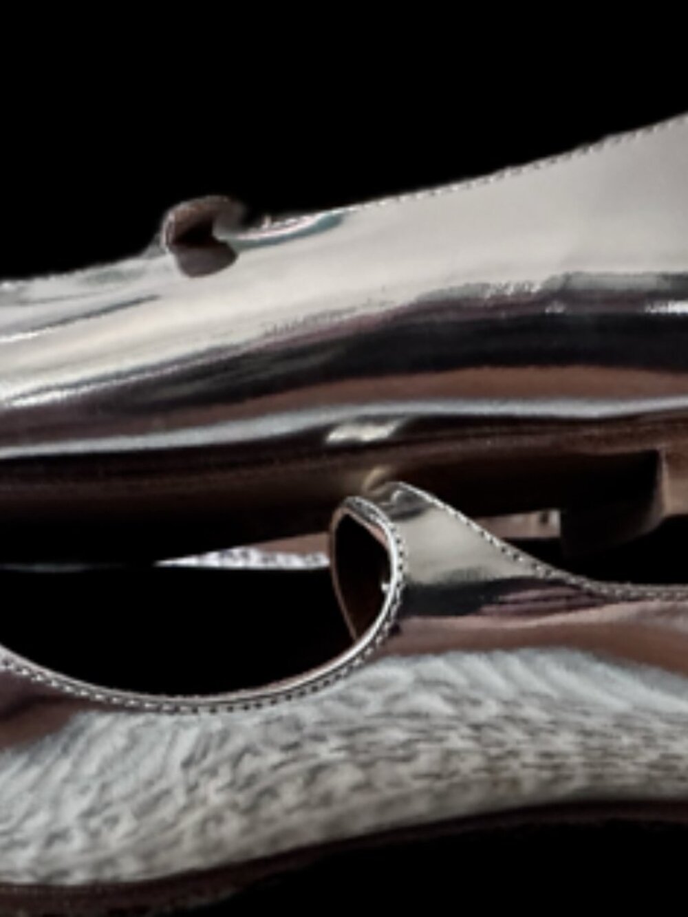 MARGAUX Silver Metallic Pointed Toe Flats Mary Jane Strap Size 40 U.S. 9.5 - Picture 3 of 4